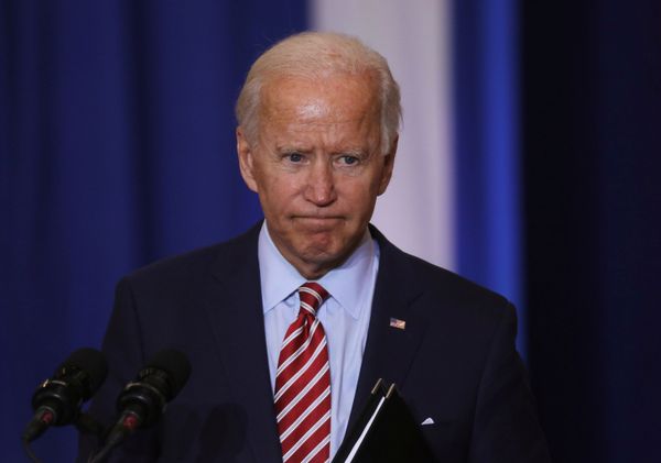 Trump Says He May Ink Executive Order to Stop Biden From Running in November Election - Sputnik International