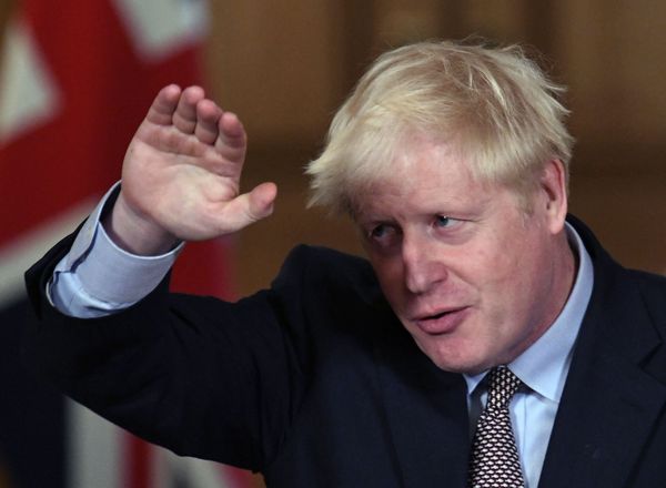 'Eligibility Criteria' Reportedly Mulled by UK Gov't as Demand for COVID-19 Testing Outstrips Supply 'Eligibility Criteria' Reportedly Mulled by UK Gov't as Demand for COVID-19 Testing Outstrips Supply - Sputnik International
