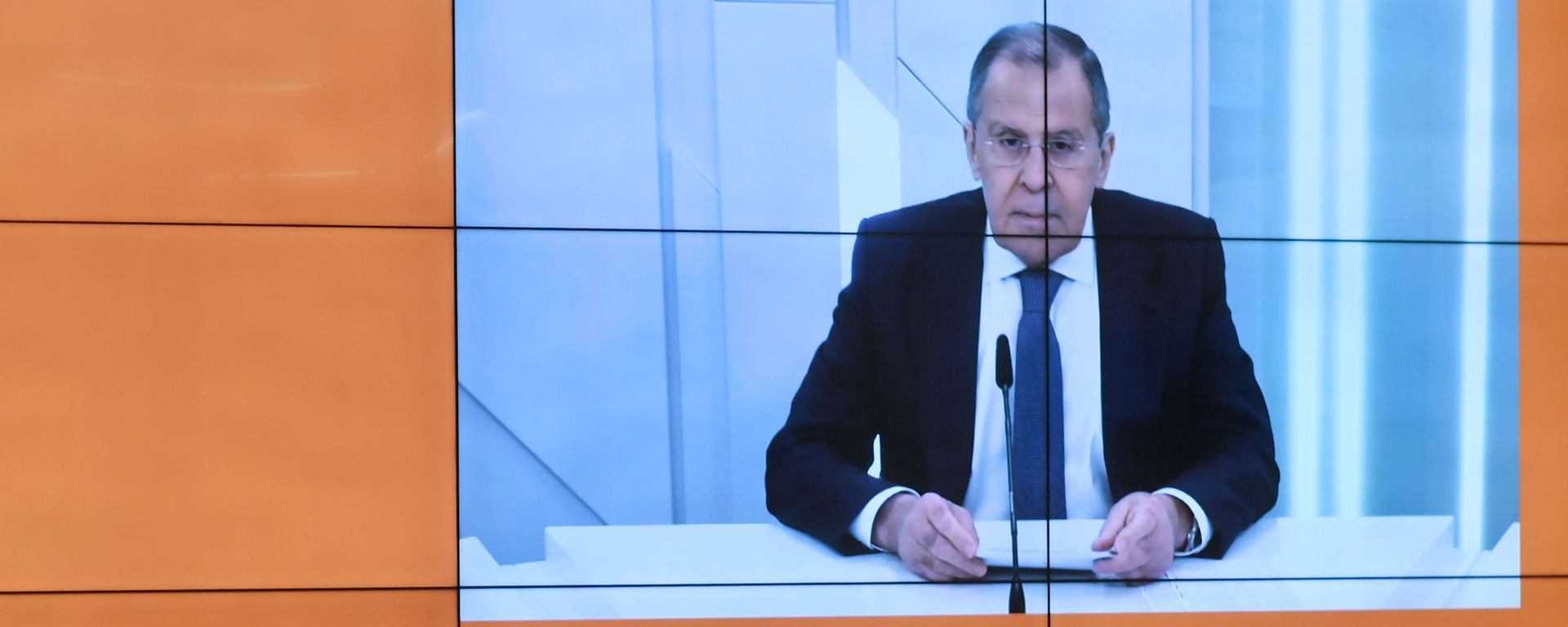 Russian Foreign Minister Lavrov's interview with Sputnik correspondents Russian Foreign Minister Lavrov's interview with Sputnik correspondents - Sputnik International, 1920, 28.02.2022