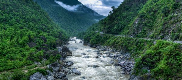 Kosi River flowing through valley, India Kosi River flowing through valley, India - Sputnik International