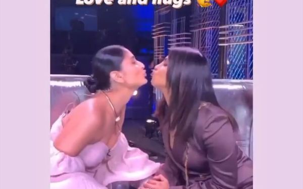 Kareena Kapoor Khan with Priyanka Chopra Kareena Kapoor Khan with Priyanka Chopra - Sputnik International