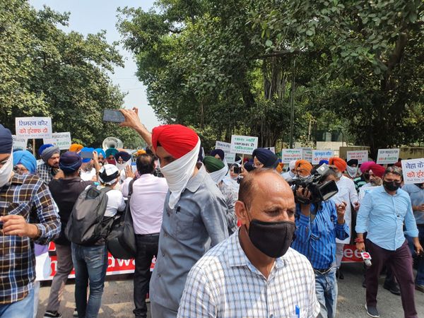 Indian Sikhs Threaten Protests at Pakistan High Commission Over Disappearance of Girl Indian Sikhs Threaten Protests at Pakistan High Commission Over Disappearance of Girl - Sputnik International