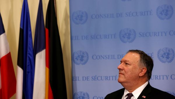  U.S. Secretary of State Mike Pompeo speaks to reporters following a meeting with members of the U.N. Security Council about Iran's alleged non-compliance with a nuclear deal and calling for the restoration of sanctions against Iran at U.N. headquarters in New York, U.S., August 20, 2020 - Sputnik International
