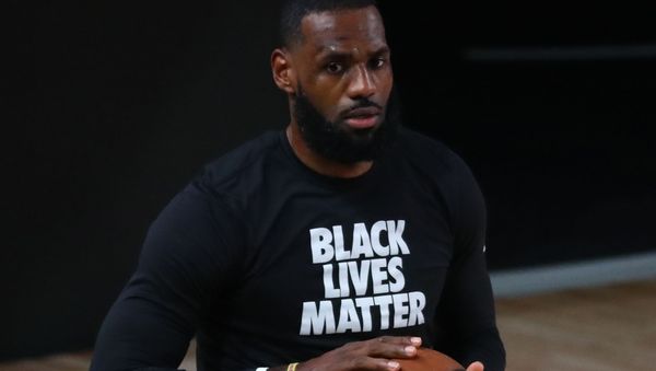 Sep 12, 2020; Lake Buena Vista, Florida, USA; Los Angeles Lakers forward LeBron James (23) warms up prior to game five of the second round against the Houston Rockets in the 2020 NBA Playoffs at ESPN Wide World of Sports Complex - Sputnik International