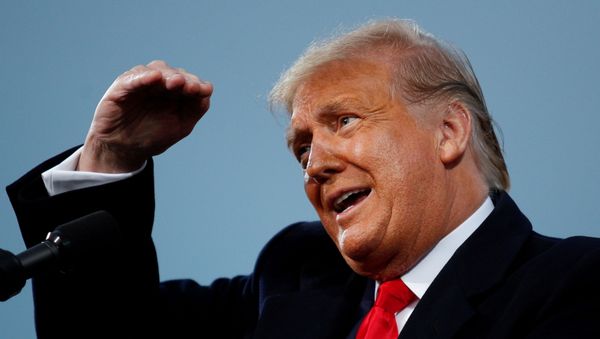 U.S. President Donald Trump attends a campaign event in Fayetteville U.S. President Donald Trump attends a campaign event in Fayetteville - Sputnik International