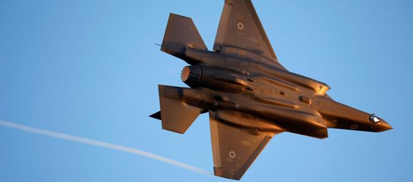 Israeli Air Force F-35 flies during an aerial demonstration at a graduation ceremony for Israeli air force pilots at the Hatzerim air base in southern Israel June 27, 2019 Israeli Air Force F-35 flies during an aerial demonstration at a graduation ceremony for Israeli air force pilots at the Hatzerim air base in southern Israel June 27, 2019 - Sputnik International
