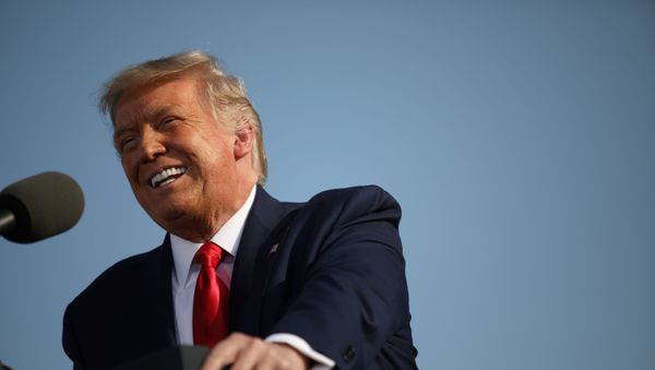 U.S. President Donald Trump delivers a speech while campaigning at Dayton International Airport in Dayton, Ohio, U.S., September 21, 2020. - Sputnik International