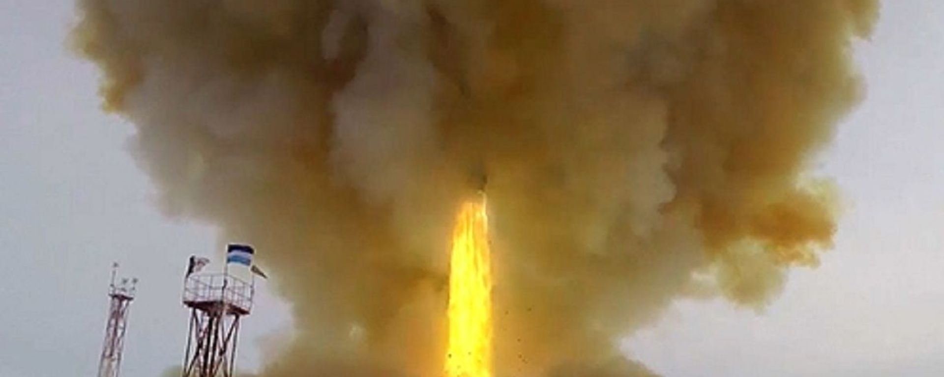 Hypersonic rocket complex Avangard Hypersonic rocket complex Avangard - Sputnik International, 1920, 23.09.2020