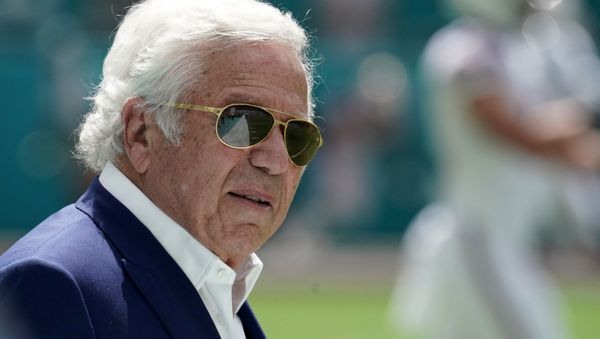 Sep 15, 2019; Miami Gardens, FL, USA; New England Patriots owner Robert Kraft before the game against the Miami Dolphins at Hard Rock Stadium.  - Sputnik International
