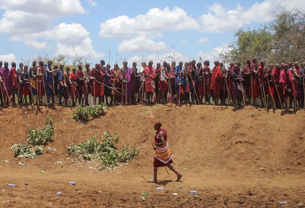 Ritual of Initiation of Junior Warriors Into Elders in African Maasai Tribe - Sputnik International