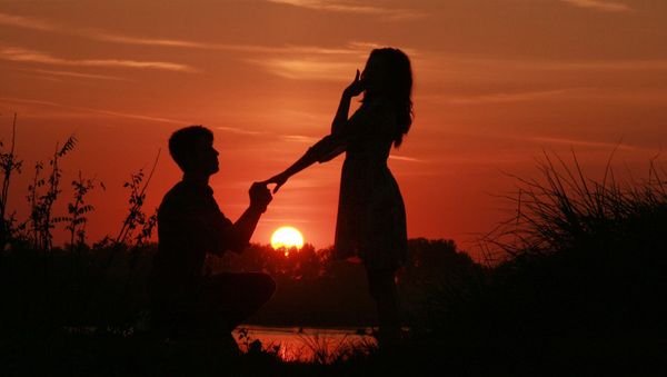 Couple - Sputnik International