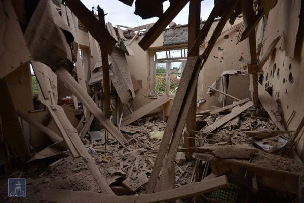 Destruction and Shrapnel in Nagorno Karabakh After Large-Scale Hostilities in the Region Destruction and Shrapnel in Nagorno Karabakh After Large-Scale Hostilities in the Region - Sputnik International