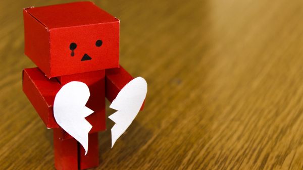 Heartbreak - Sputnik International