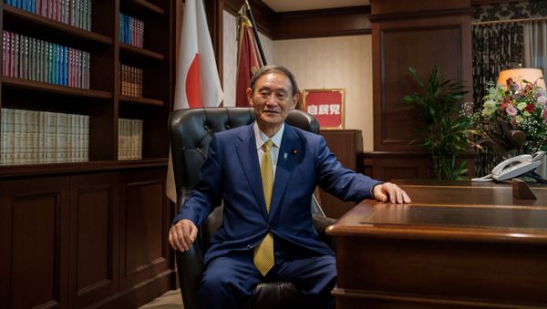Japanese Chief Cabinet Secretary Yoshihide Suga poses for a picture following his press conference at LDP (Liberal Democratic Party) headquarters, in Tokyo, Japan September 14, 2020 - Sputnik International