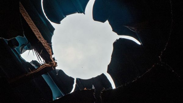 Damaged roof in Ivanyan amid Nagorno-Karabakh escalation - Sputnik International