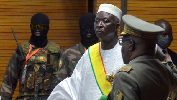 The new interim president of Mali Bah Ndaw is sworn in during the Inauguration ceremony in Bamako, Mali September 25, 2020. - Sputnik International