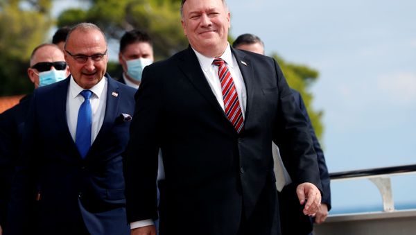 U.S. Secretary of State Mike Pompeo and Croatia's Foreign Minister Gordan Grlic Radman arrive for a media conference in Dubrovnik, Croatia, October 2, 2020. - Sputnik International