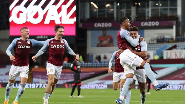Aston Villa's Ollie Watkins celebrates scoring their fourth goal and completing his hat-trick with Ezri Konsa and teammates - Sputnik International
