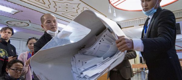 Parliamentary elections in Kyrgyzstan Parliamentary elections in Kyrgyzstan - Sputnik International