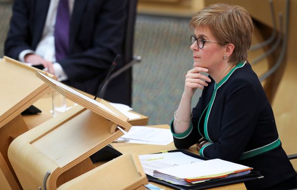 Scotland to Introduce New Three-Tier Lockdown System in 'Alignment' With England Scotland to Introduce New Three-Tier Lockdown System in 'Alignment' With England - Sputnik International