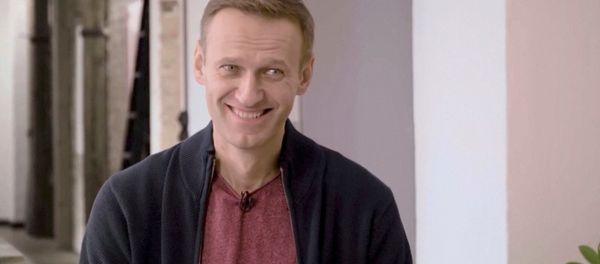Russian opposition politician Alexei Navalny smiles during an interview with prominent Russian YouTube blogger Yury Dud, in Berlin, Germany, in this still image taken from a handout video released October 6, 2020 Russian opposition politician Alexei Navalny smiles during an interview with prominent Russian YouTube blogger Yury Dud, in Berlin, Germany, in this still image taken from a handout video released October 6, 2020 - Sputnik International