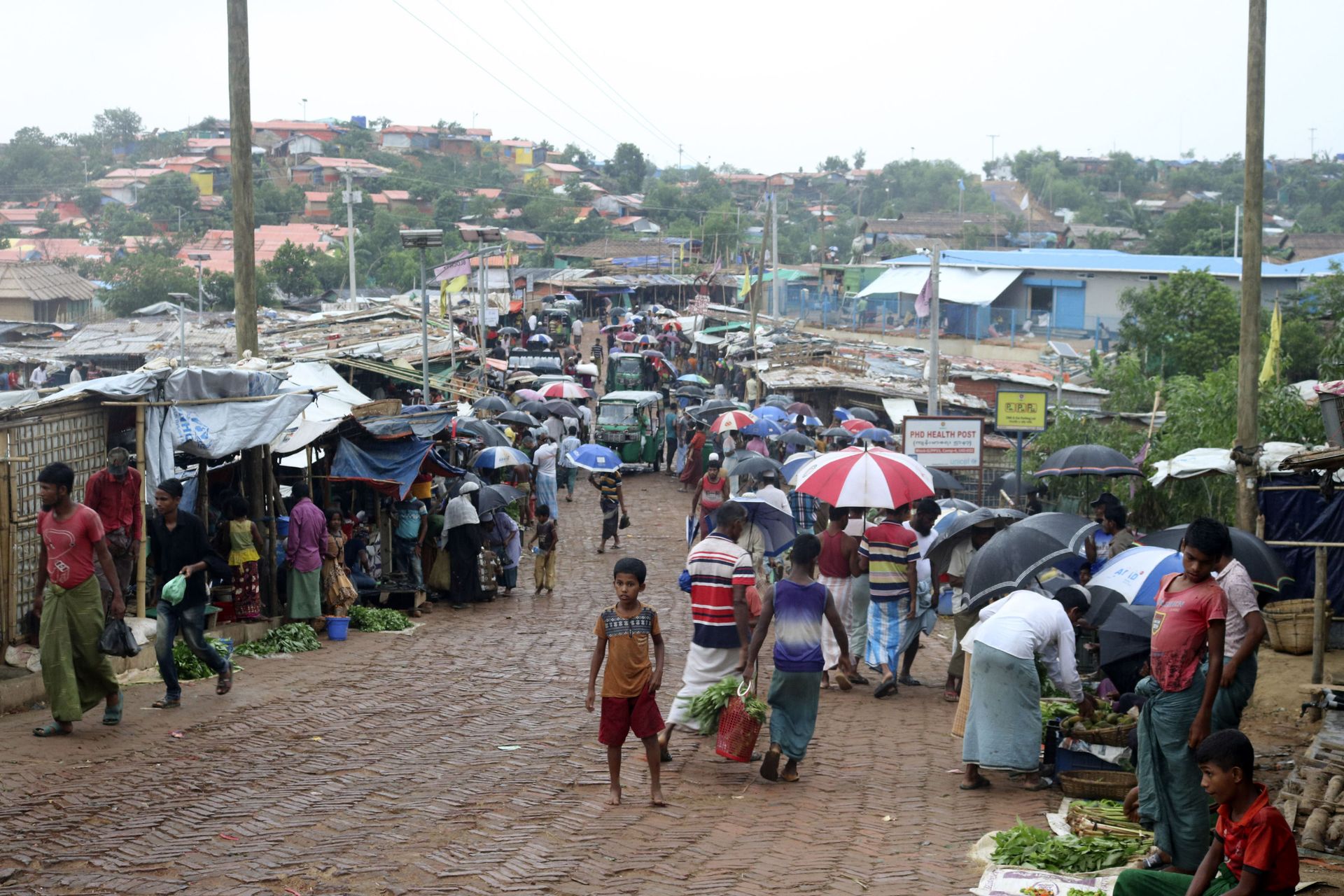 Myanmar in Turmoil: Current Leadership Detained, Army Declares State of Emergency, Seizes Control - Sputnik International, 1920, 01.02.2021