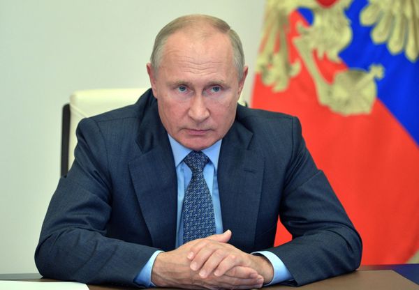 Putin Says US Withdrawal From INF 'Grave Mistake', Creates Risk of Nuclear Arms Race Putin Says US Withdrawal From INF 'Grave Mistake', Creates Risk of Nuclear Arms Race - Sputnik International