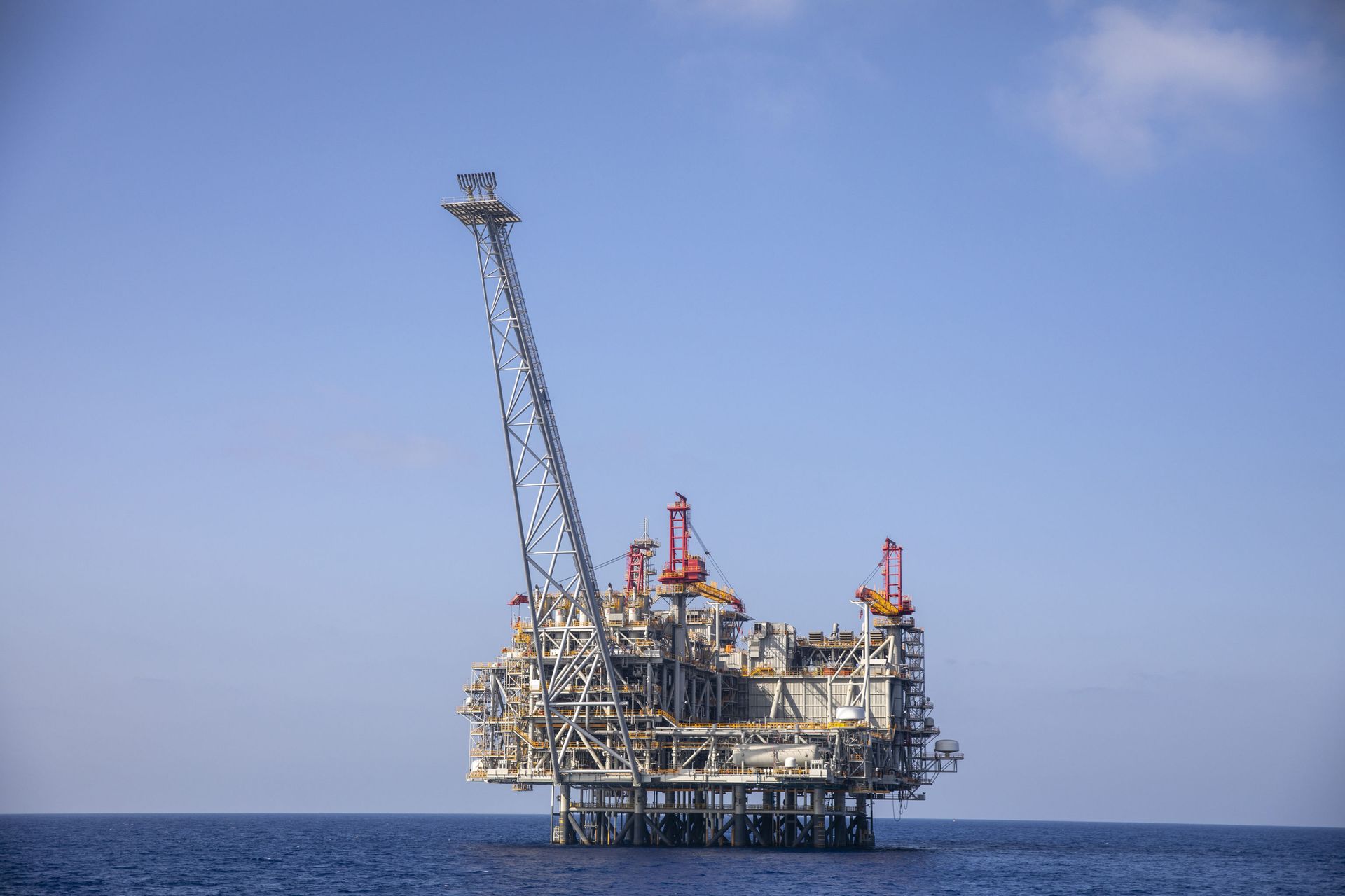 Israel's offshore Leviathan gas field in the Mediterranean Sea, Tuesday, Sept. 29, 2020. - Sputnik International, 1920, 19.11.2023
