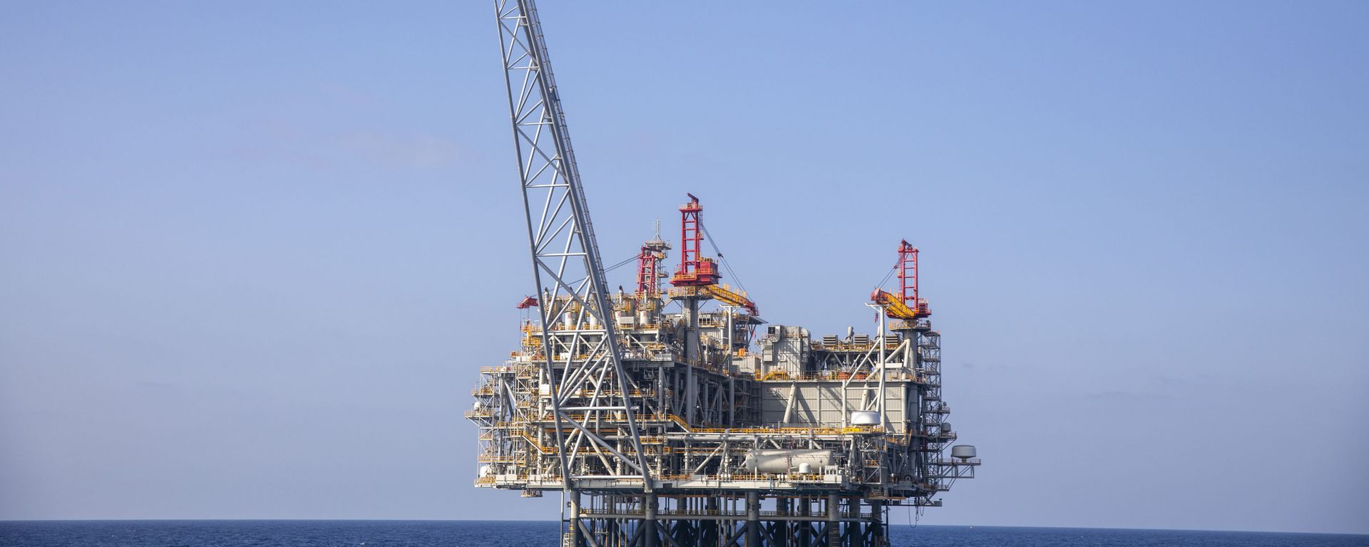 Israel's offshore Leviathan gas field in the Mediterranean Sea, Tuesday, Sept. 29, 2020. - Sputnik International, 1920, 13.02.2022