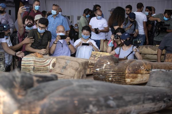 'Hidden Wealth of Saqqara': Discovery of 59 Mummies & God Statues Wows Egyptologists  - Sputnik International