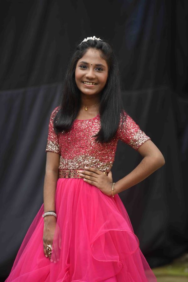 Meet the Girl Who Won India's Biggest Hindi Singing Television Show Without Knowing the Language - Sputnik International