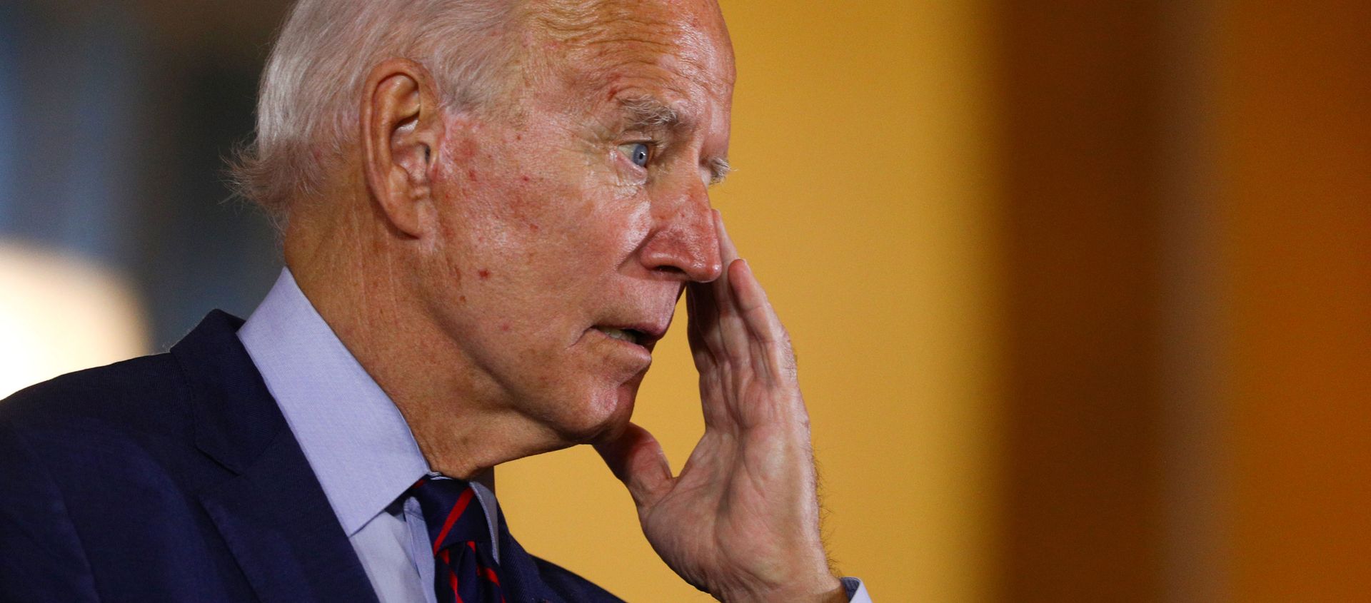 U.S. Democratic presidential candidate Joe Biden gestures as he delivers remarks at a Voter Mobilization Event campaign stop at the Cincinnati Museum Center at Union Terminal in Cincinnati, Ohio, U.S., October 12, 2020 - Sputnik International, 1920, 13.10.2020