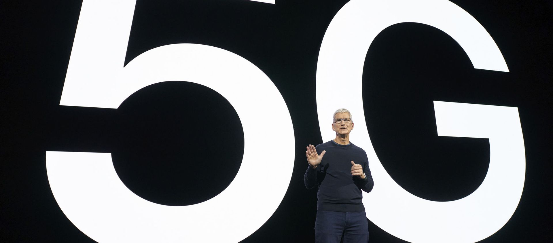 In this photo released by Apple, Tim Cook, chief executive of the software giant, speaks about 5G during an Apple event at Apple Park in Cupertino, California on 13 October 2020. In this photo released by Apple, Tim Cook, chief executive of the software giant, speaks about 5G during an Apple event at Apple Park in Cupertino, California on 13 October 2020. - Sputnik International, 1920, 13.10.2020