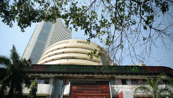 A live ticker shows 30 share index (Sensex) on the facade of the Bombay Stock Exchange (BSE) in Mumbai on February 1, 2018.  - Sputnik International