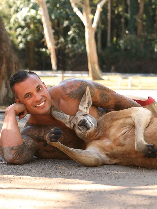 A photo of Mick & Jacke for the 2021 Australian Firefighters Calendar. - Sputnik International