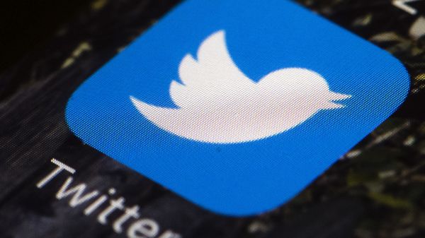 This April 26, 2017, file photo shows the Twitter app icon on a mobile phone in Philadelphia. A tech-focused civil liberties group on Tuesday, June 2, 2020, sued to block President Donald Trump's executive order that seeks to regulate social media, saying it violates the First Amendment and chills speech This April 26, 2017, file photo shows the Twitter app icon on a mobile phone in Philadelphia. A tech-focused civil liberties group on Tuesday, June 2, 2020, sued to block President Donald Trump's executive order that seeks to regulate social media, saying it violates the First Amendment and chills speech - Sputnik International