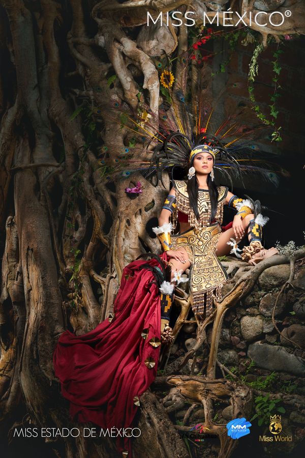 Eagle and Snake: Stunning Miss Mexico Contestants Show off Fabulous Dresses and Feathered Costumes Eagle and Snake: Stunning Miss Mexico Contestants Show off Fabulous Dresses and Feathered Costumes - Sputnik International