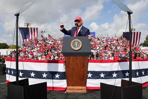 Trump Warns Biden Will 'Open Floodgate to Radical Islamic Terrorism' Should He Win Election - Sputnik International