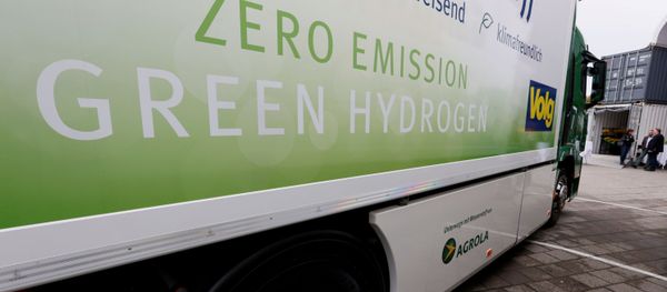 FILE PHOTO: A new hydrogen fuel cell truck made by Hyundai is pictured ahead of a media presentation for the zero-emission transport of goods at the Verkehrshaus Luzern (Swiss Museum of Transport) in Luzern, Switzerland October 7, 2020 - Sputnik International
