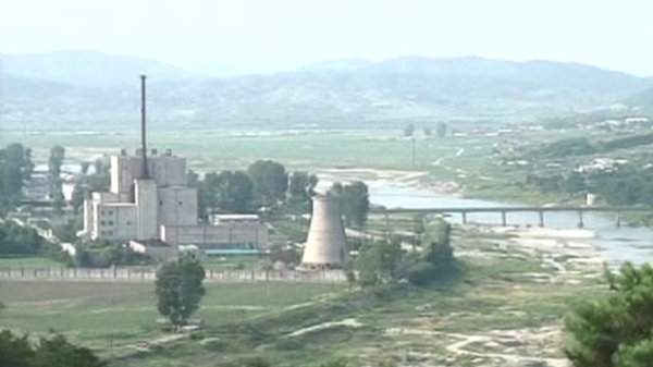 Yongbyon Nuclear Scientific Research Center, Democratic People's Republic of Korea (DPRK), seen in 2013 - Sputnik International
