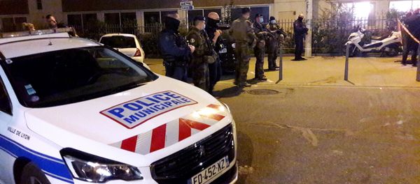 Police secures a street after a Greek Orthodox priest was shot and injured at a church in the centre of Lyon, France October 31, 2020. Police secures a street after a Greek Orthodox priest was shot and injured at a church in the centre of Lyon, France October 31, 2020. - Sputnik International