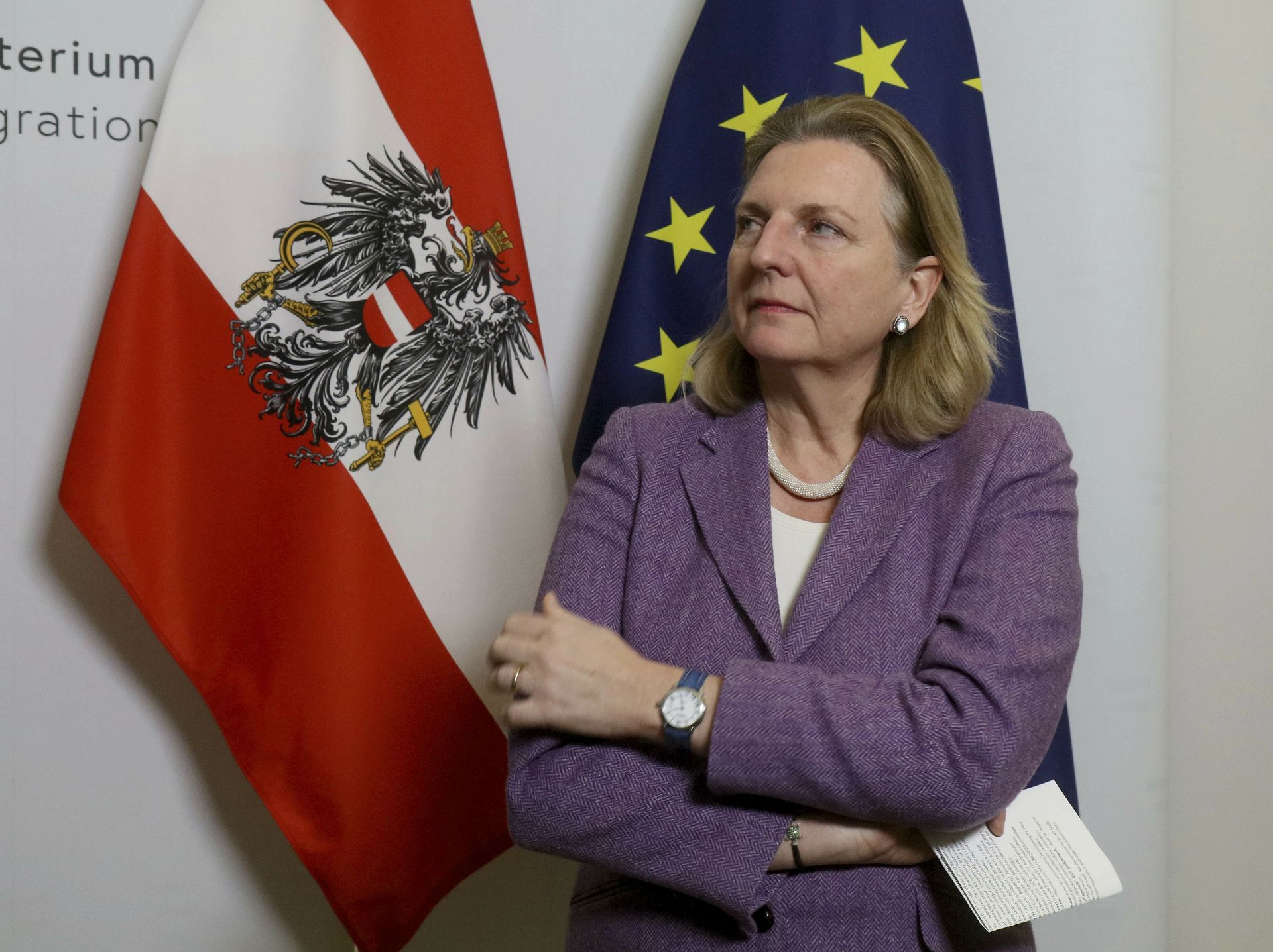 Austrian Foreign Minister Karin Kneissl addresses the media after talks with Czech Foreign Minister Tomas Petricek at the foreign ministry in Vienna, Austria, Thursday, Jan. 17, 2019 Austrian Foreign Minister Karin Kneissl addresses the media after talks with Czech Foreign Minister Tomas Petricek at the foreign ministry in Vienna, Austria, Thursday, Jan. 17, 2019 - Sputnik International, 1920, 05.09.2022