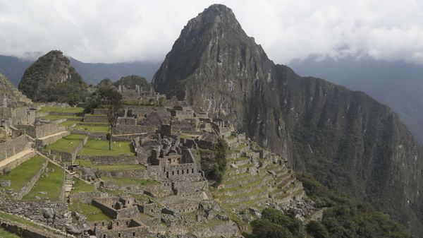The Machu Picchu archeological site is devoid of tourists while it's closed amid the COVID-19 pandemic, in the department of Cusco, Peru, Tuesday, Oct. 27, 2020. Currently open to maintenance workers only, the world-renown Incan citadel of Machu Picchu will reopen to the public on Nov. 1. (AP Photo/Martin Mejia) - Sputnik International