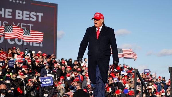 U.S. President Donald Trump holds a campaign rally at Wilkes-Barre Scranton International Airport in Avoca, Pennsylvania, U.S., November 2, 2020. - Sputnik International