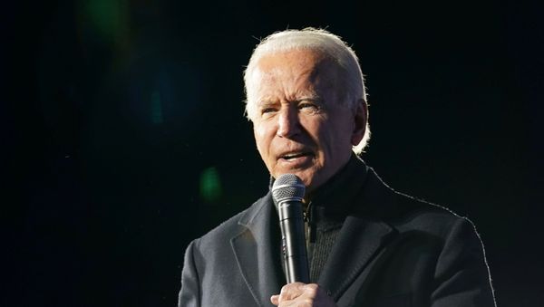 Democratic U.S. presidential nominee and former Vice President Joe Biden speaks during a drive-in campaign rally at Lexington Technology Park in Pittsburgh, Pennsylvania, U.S., November 2, 2020 - Sputnik International