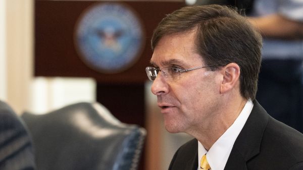 Secretary of Defense Mark Esper speaks before a meeting with Romanian Defense Minister Nicolae Ciuca, at the Pentagon, Thursday, Oct. 8, 2020, in Washington. - Sputnik International