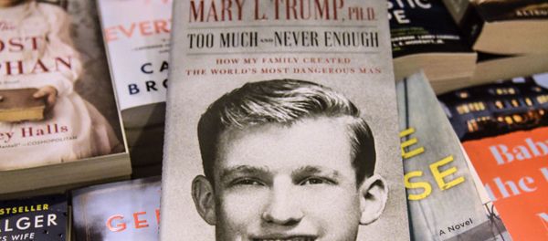 NEW YORK, NY - JULY 14: In this photo illustration, Mary Trump's new book about U.S. President Donald Trump is on display at a book store on July 14, 2020 in the Brooklyn borough in New York City. - Sputnik International