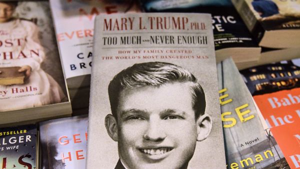 NEW YORK, NY - JULY 14: In this photo illustration, Mary Trump's new book about U.S. President Donald Trump is on display at a book store on July 14, 2020 in the Brooklyn borough in New York City. - Sputnik International