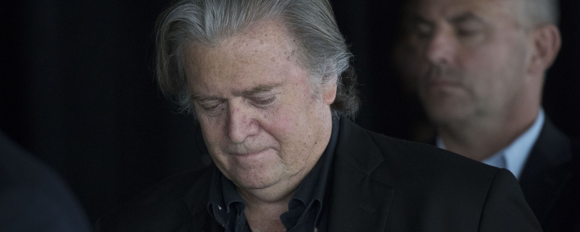 President Donald Trump's former chief strategist Steve Bannon waits to be introduced during an ideas festival sponsored by The Economist, Saturday, Sept. 15, 2018, in New York. Bannon said he's surprised the #MeToo movement hasn't had more impact on corporate America. President Donald Trump's former chief strategist Steve Bannon waits to be introduced during an ideas festival sponsored by The Economist, Saturday, Sept. 15, 2018, in New York. Bannon said he's surprised the #MeToo movement hasn't had more impact on corporate America. - Sputnik International, 1920, 07.12.2021