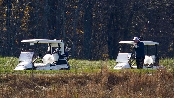 President Donald Trump participates in a round of golf at the Trump National Golf Course on Saturday, Nov. 7, 2020, in Sterling, Va - Sputnik International